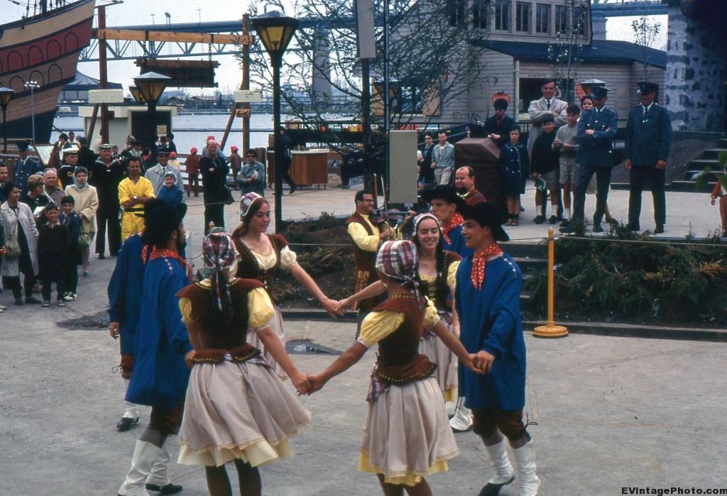 Vintage photos of Expo 67